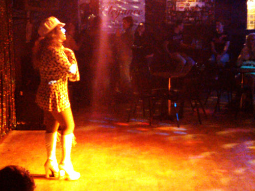 drag show at the townhouse