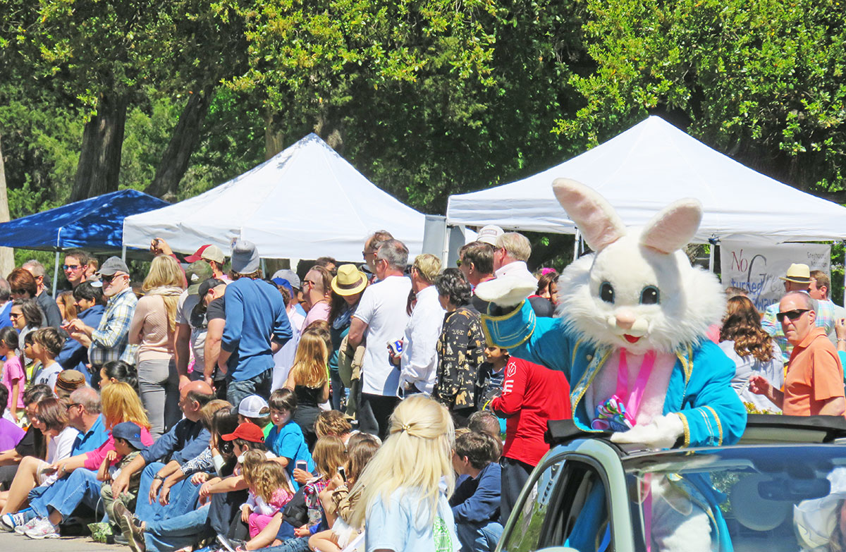 Easter in Lee Park and Pooch Parade in Dallas
